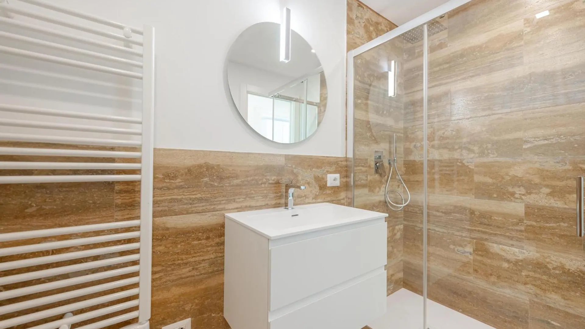 Wave Island Sange C4 Apartment Lido di Jesolo 0*,  Italy